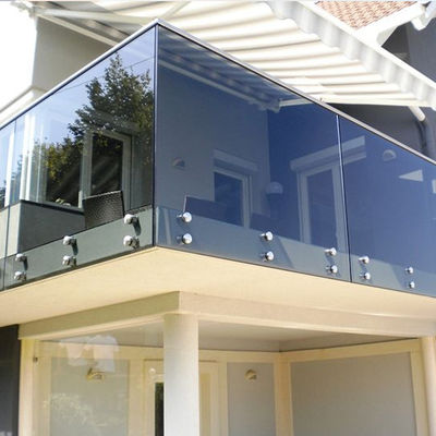 12 মিমি 6+6 মিমি 13.14 মিমি 13.52 মিমি টেম্পারেড ল্যামিনেটেড গ্লাস রেলিং ব্যালুস্ট্র্যাড বহিরাগত এবং অভ্যন্তরীণ সজ্জা জন্য